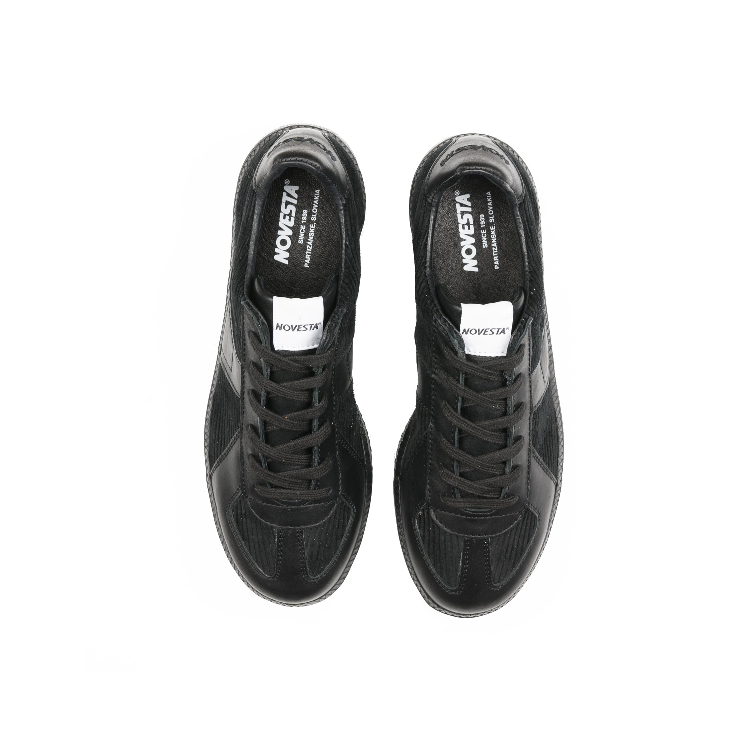 Obrázok z Gat Corduroy All Black